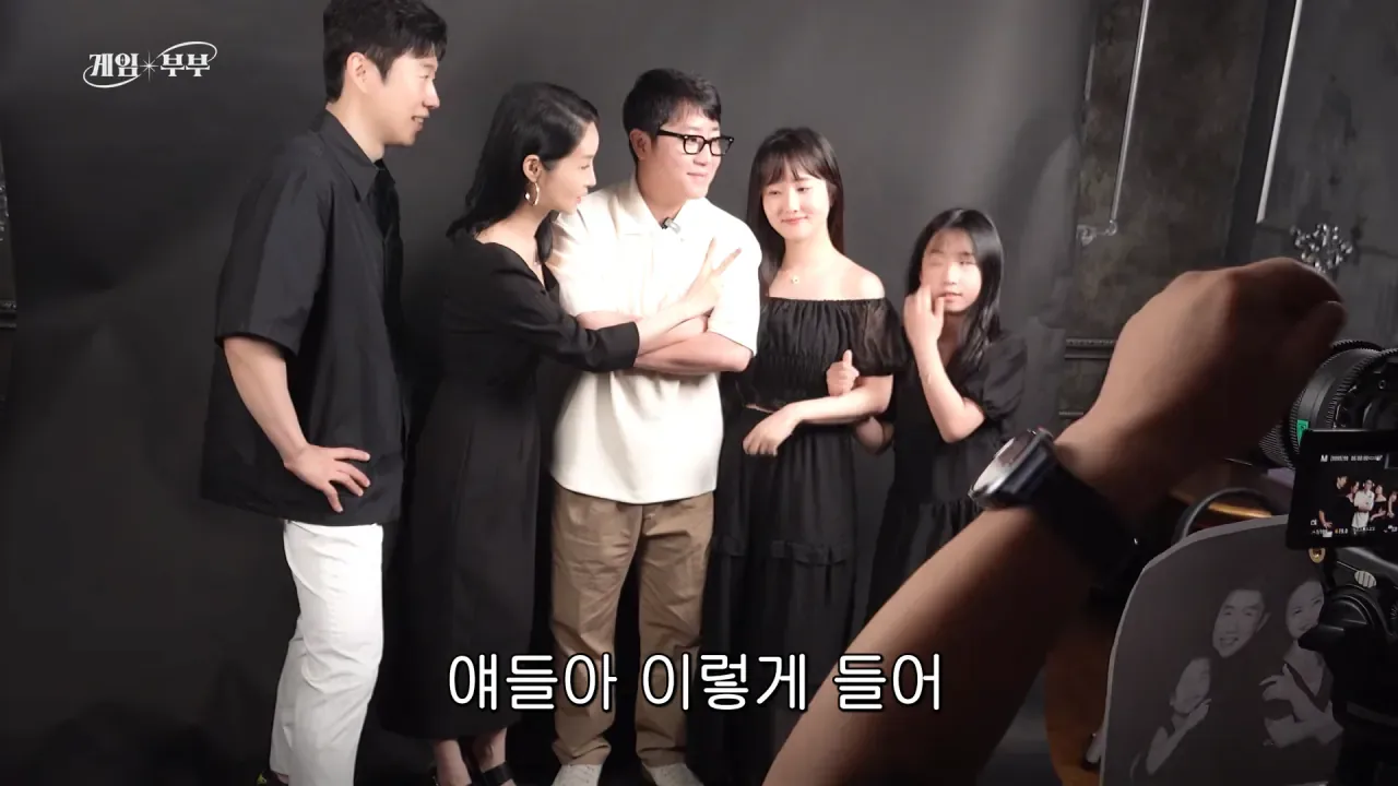 임요환 가족과 가족사진 함께 찍게된 홍진호 ㅋㅋㅋㅋㅋㅋ