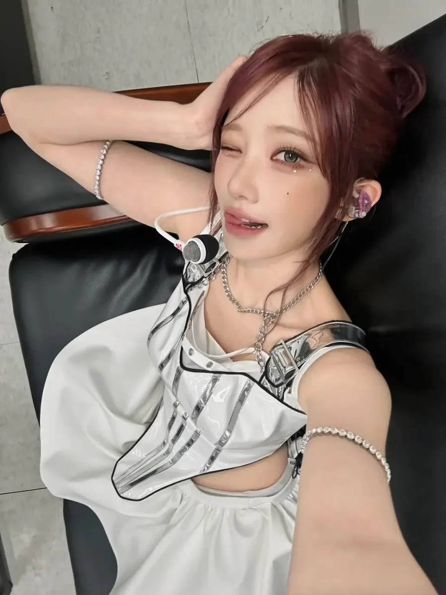 QWER 마젠타 인스타