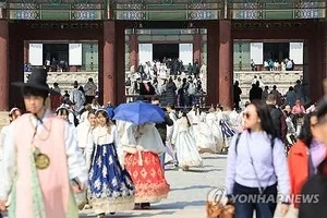 한복도 ‘훔치는’ 중국인…‘한푸’라며 자기들 것이라 우겨
