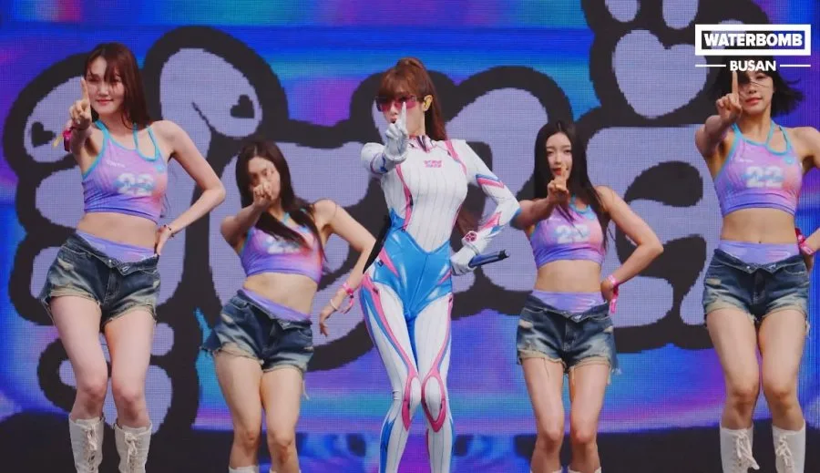 최예나 캐치캐치 부산 워터밤