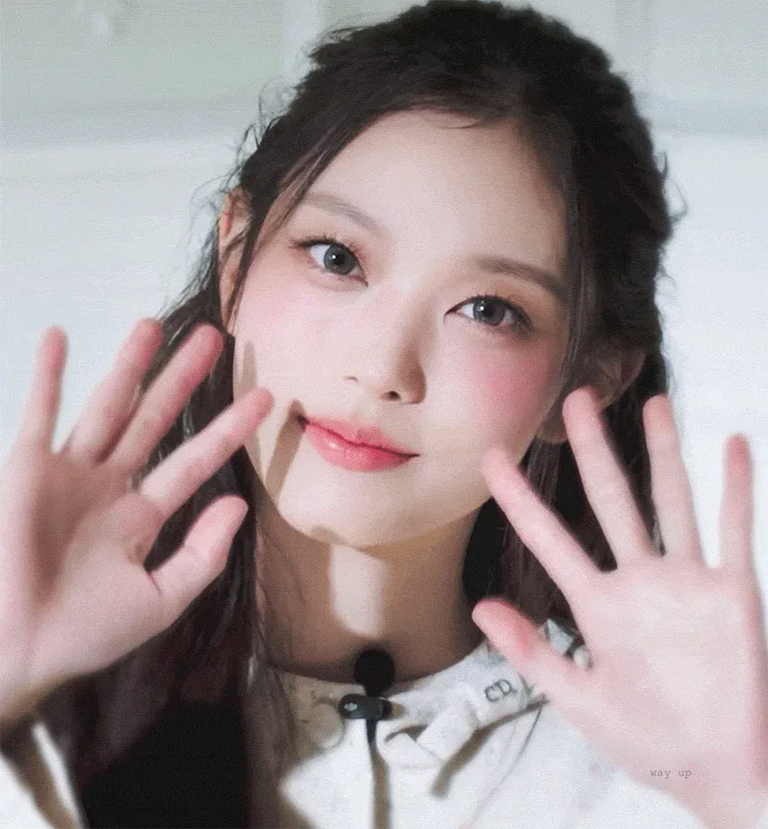 라미 하기 전 치아로 돌아간(?) 뉴진스 해린