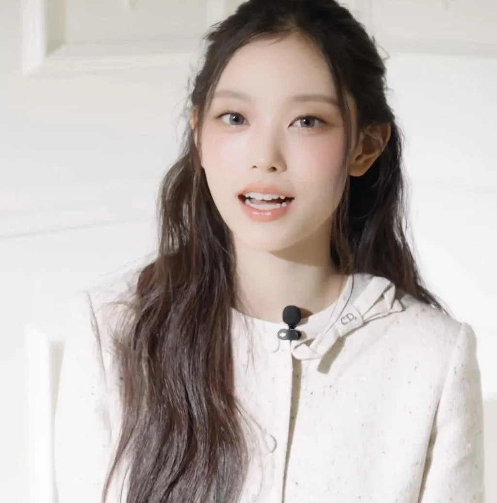 라미 하기 전 치아로 돌아간(?) 뉴진스 해린