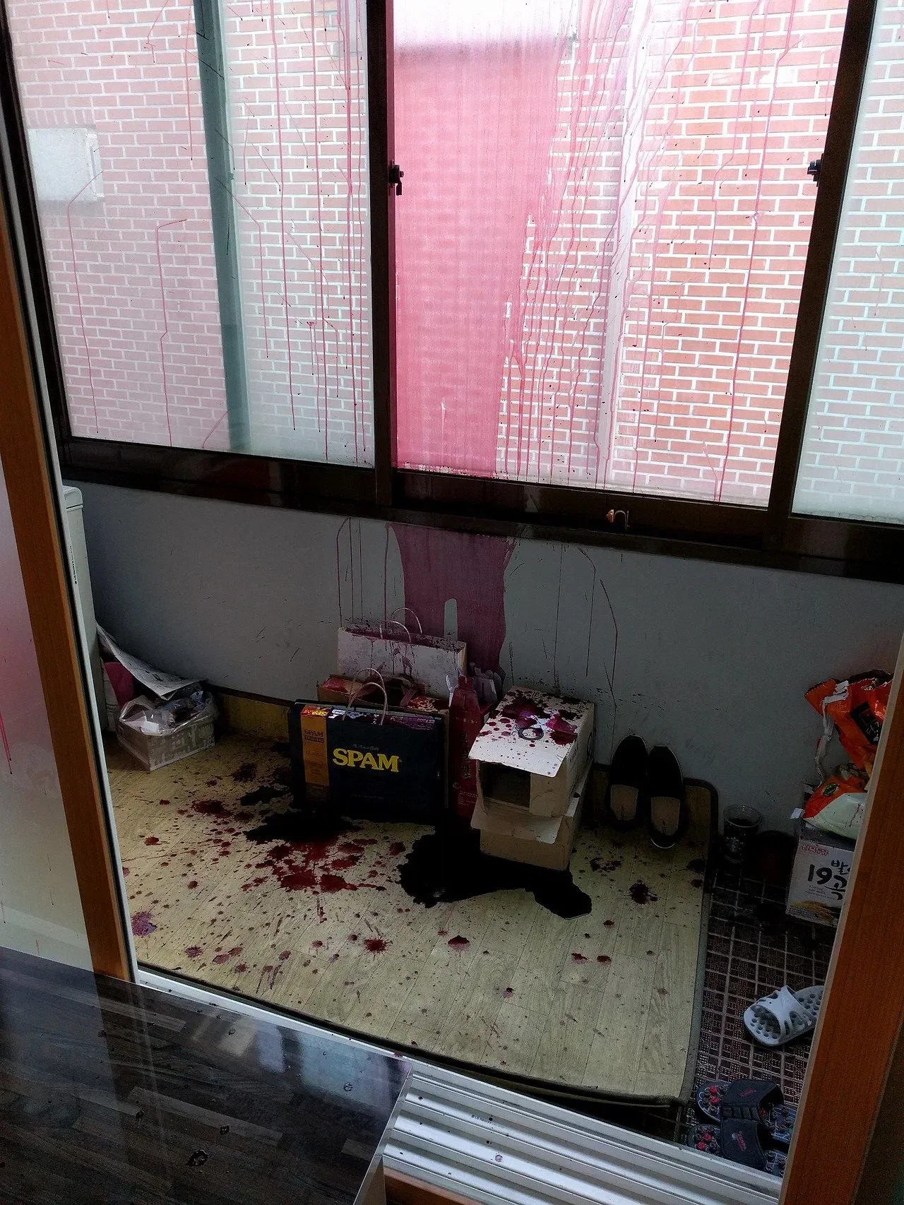 늦가을쯤 자주 발생하는 참혹한 복분자 살인사건