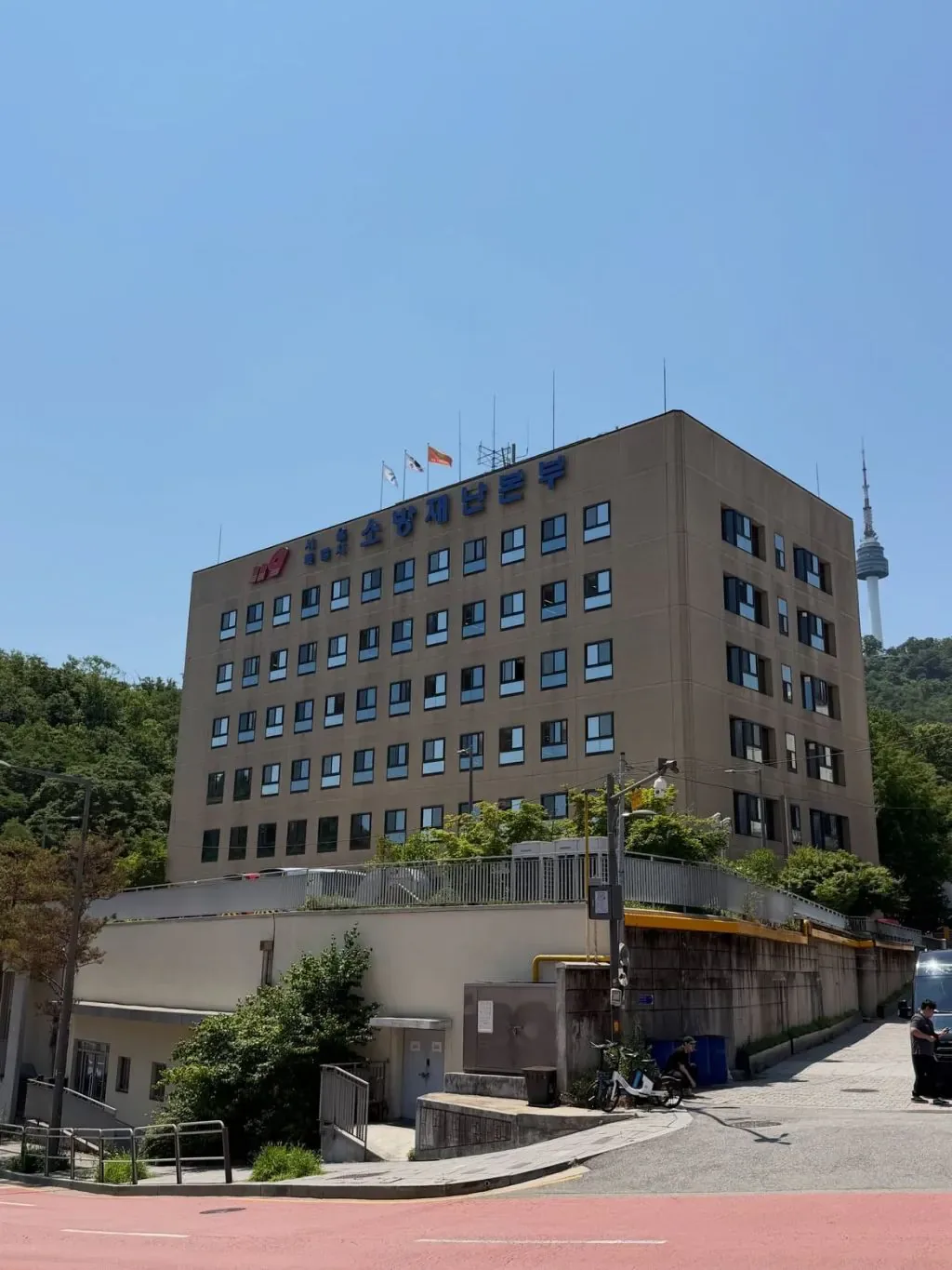 한국에서 특이한 여행을 하는 일본인