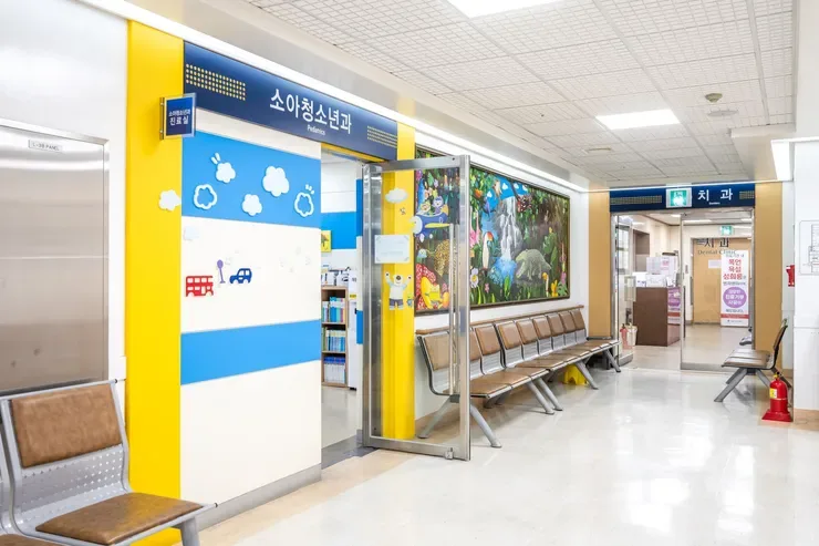 의사 뿐만아니라 간호사도 소아과와 산부인과 기피 중...