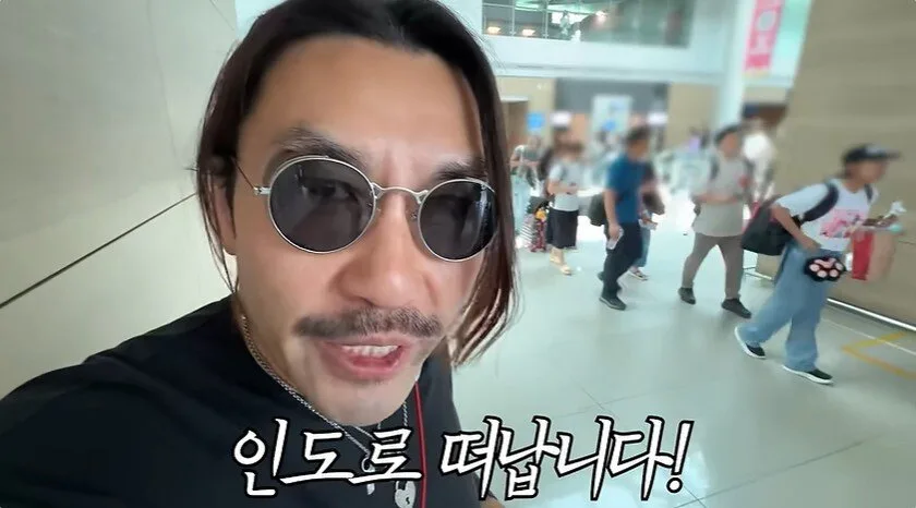 노홍철 또 혼자 인도여행 에어인디아 직원 ㅋㅋ