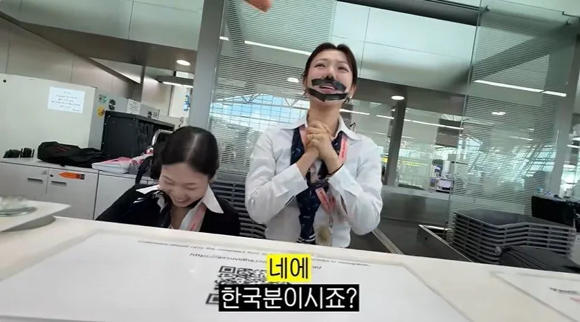 노홍철 또 혼자 인도여행 에어인디아 직원 ㅋㅋ