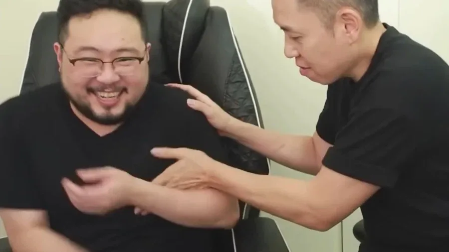 협조적이지 못한 후배 때문에 마술을 실패한 이은결