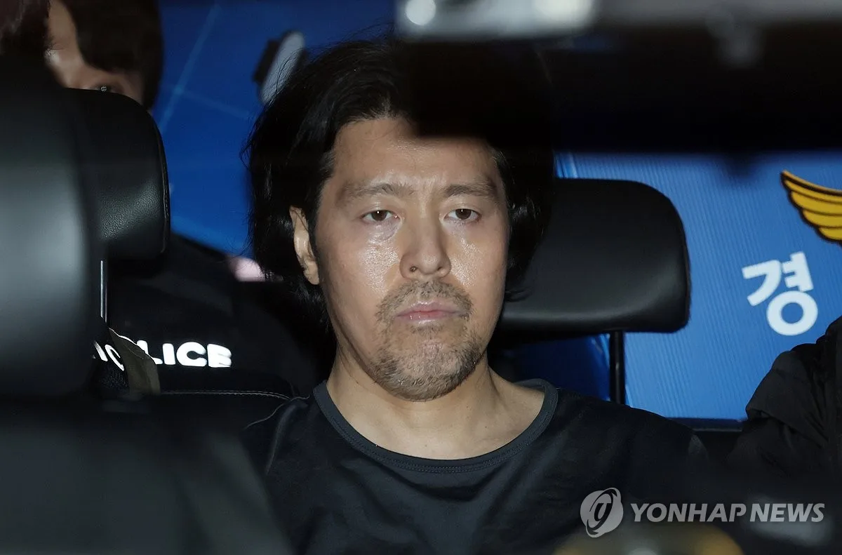 [속보] ‘동료 기장 살해’ 김동환 무기징역 선고…법원 “영구 격리 필요”