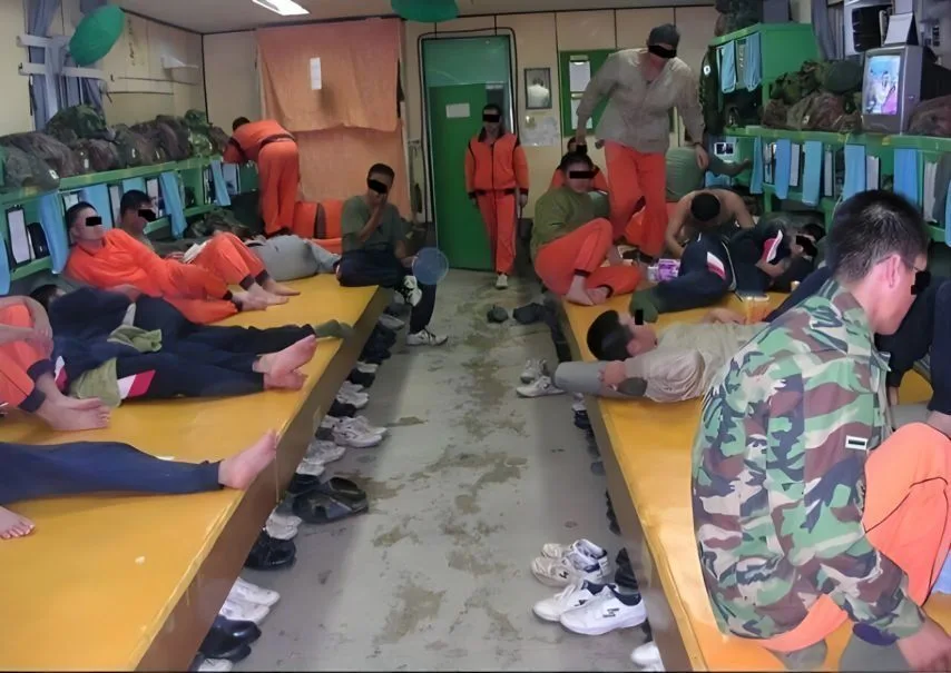 숨막혔던 그시절 옛날 군대 생활관