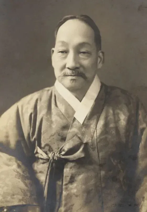 이완용은 명함도 못 내밀 최악의 친일 매국노