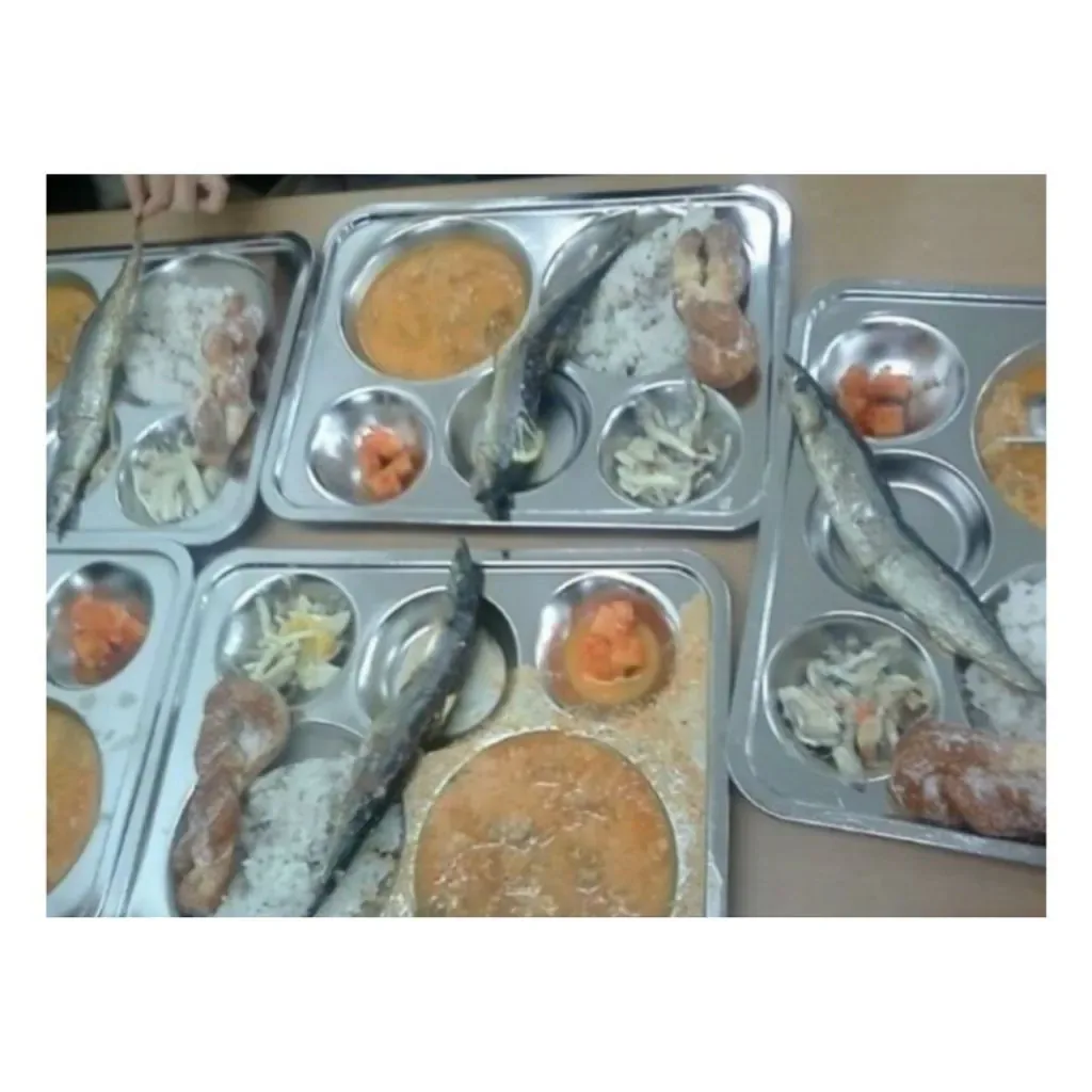 자퇴 마렵게 하는 학교 급식