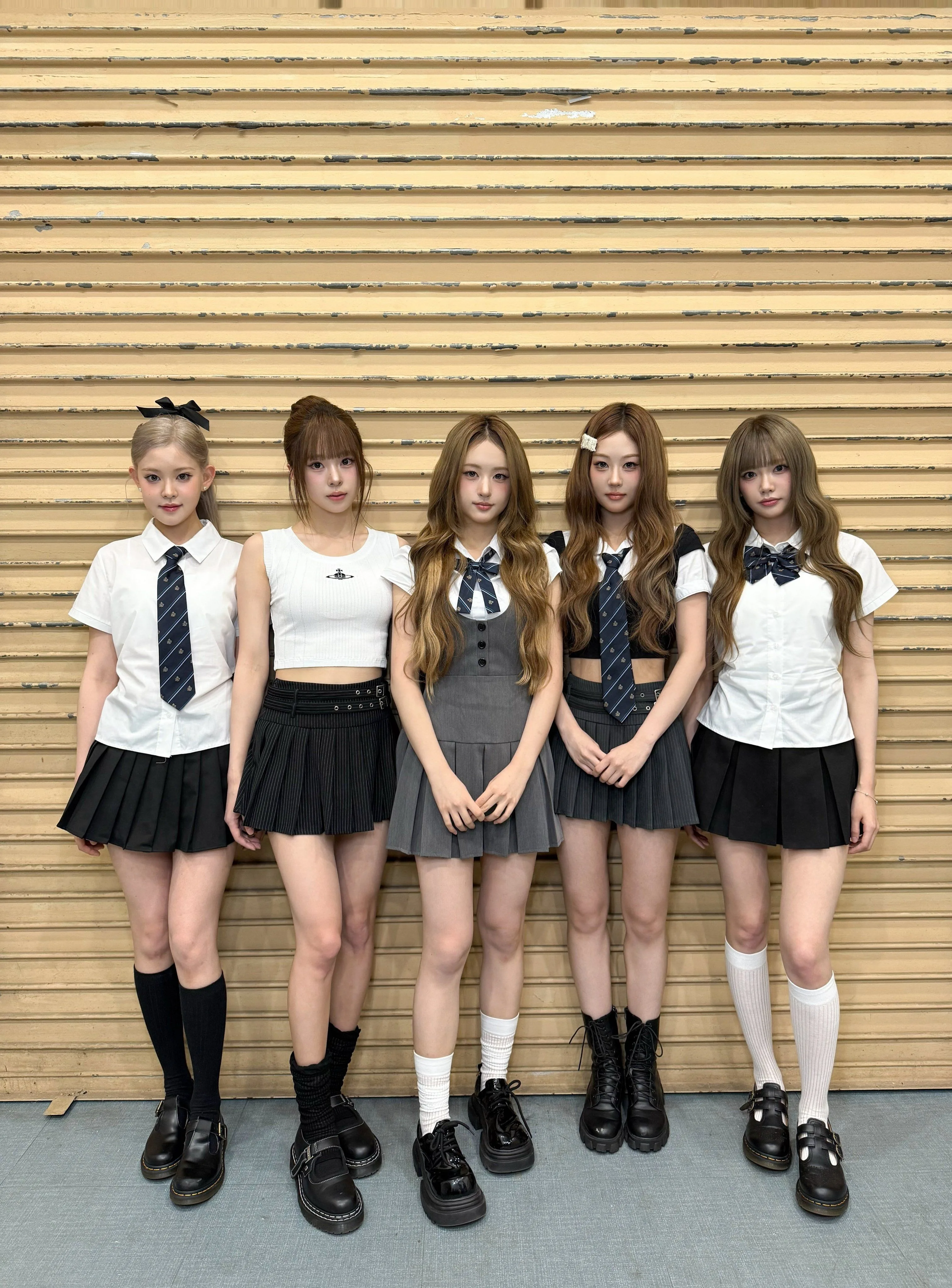 데뷔 앨범을 13곡 꽉 채웠던 신인 여돌 근황
