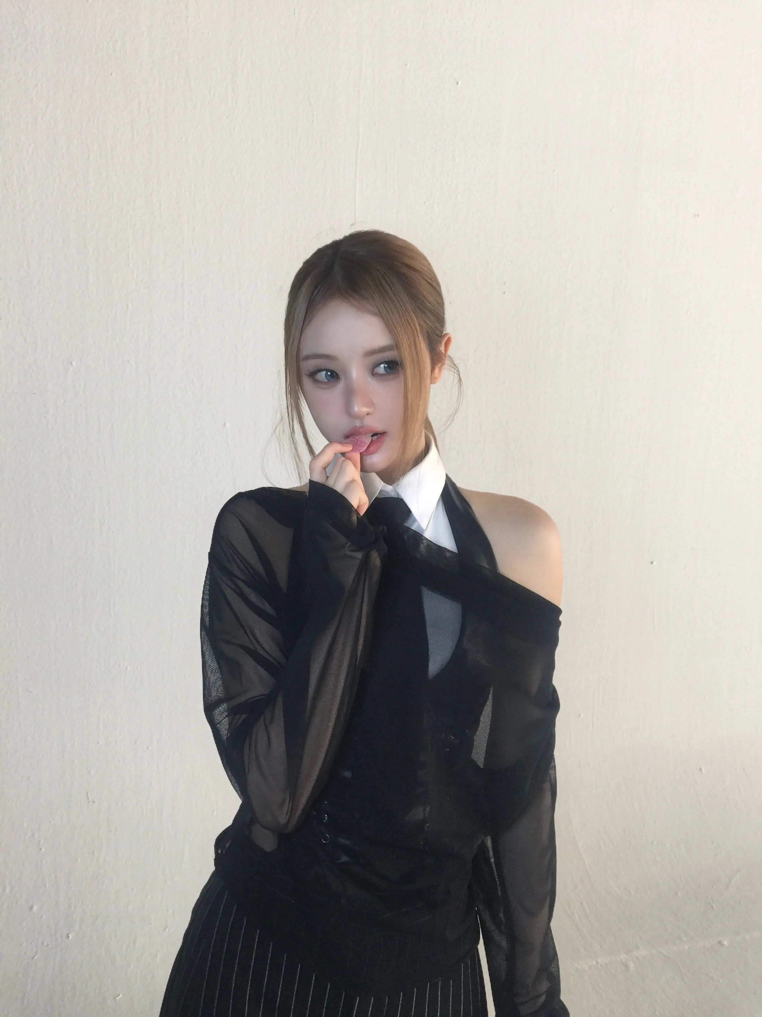 데뷔 앨범을 13곡 꽉 채웠던 신인 여돌 근황