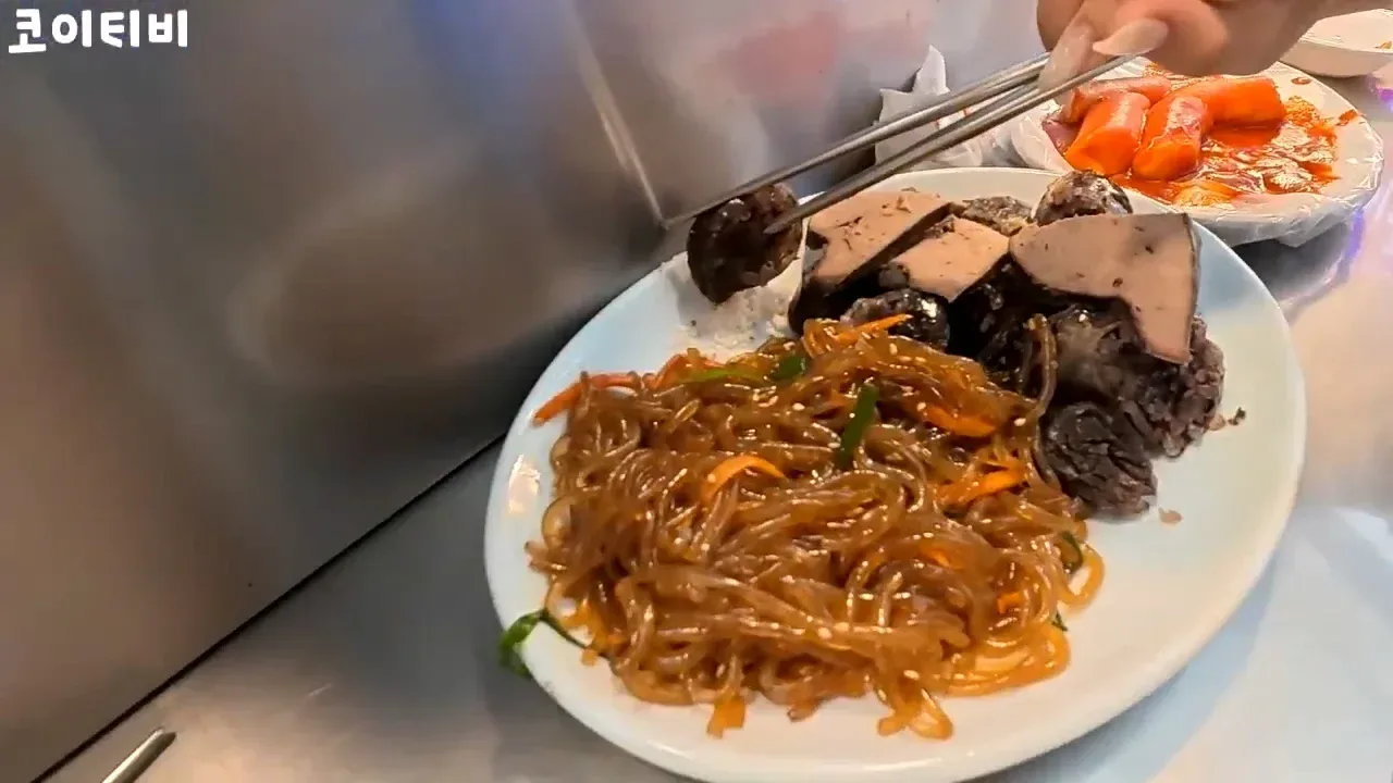 또 외국인 상대로 바가지하려다가 실패한 광장시장 근황