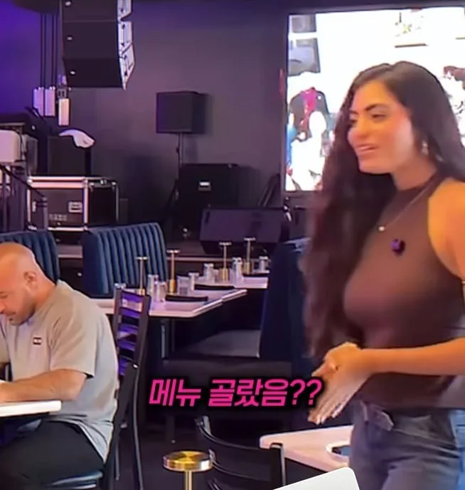 손님이 끊이지 않는 가게