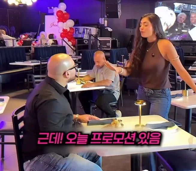 손님이 끊이지 않는 가게