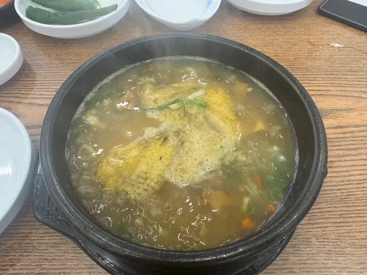 말복겸 상황버섯삼계탕 한그릇 하고 왔습니다