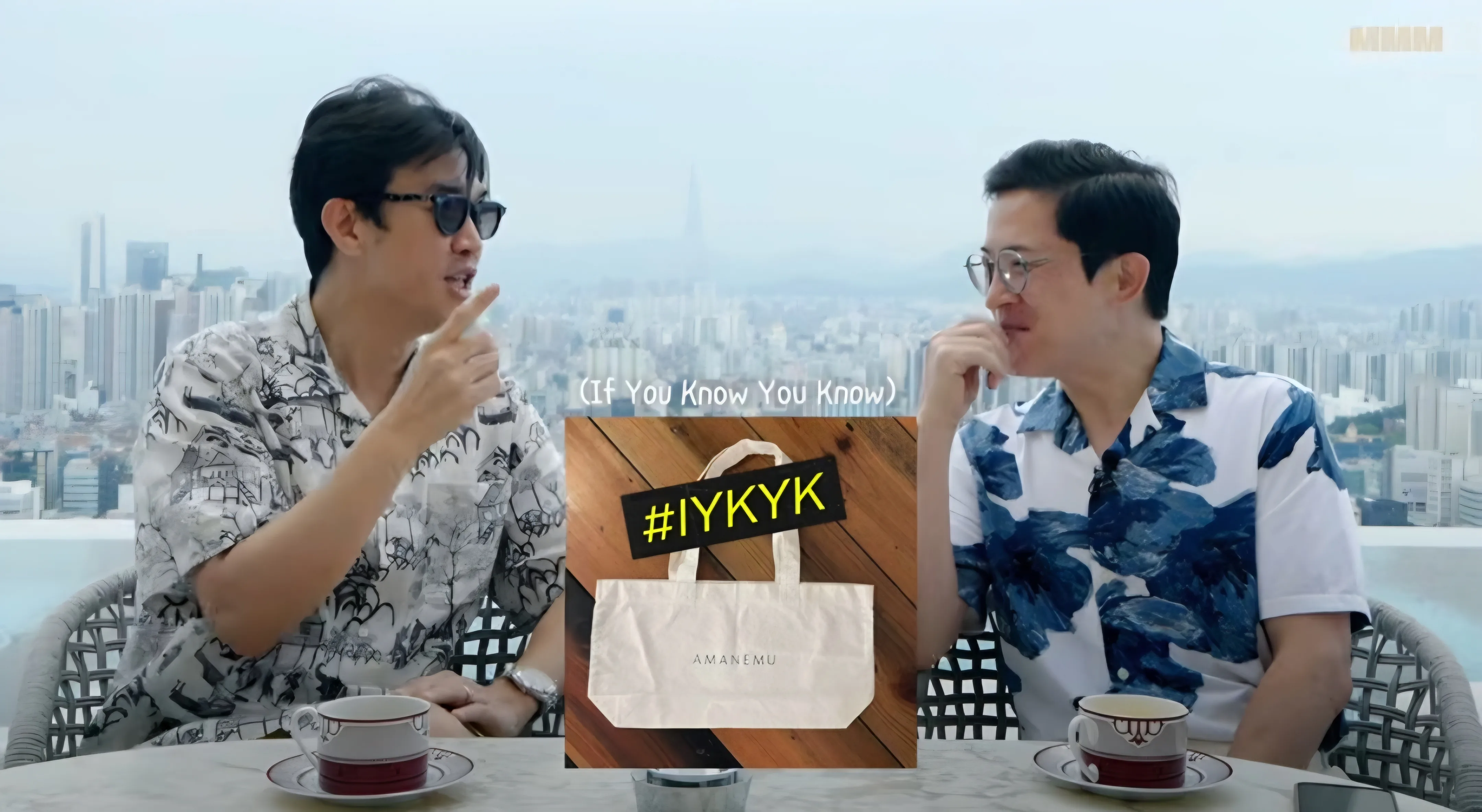 요즘 찐부자들이 명품백 대신 들고 다닌다는 것