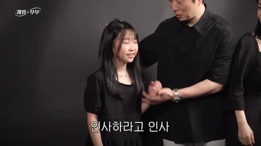 임요환 가족과 함께 가족사진 찍은 홍진호