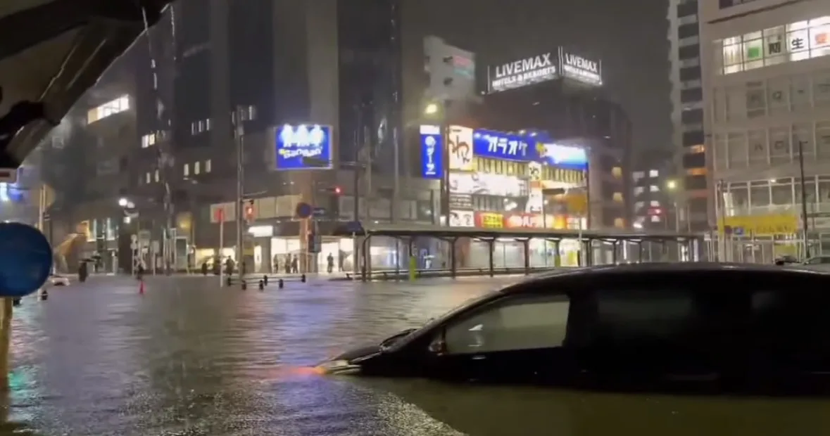 광복절에 일본 도쿄 간 사람들 근황