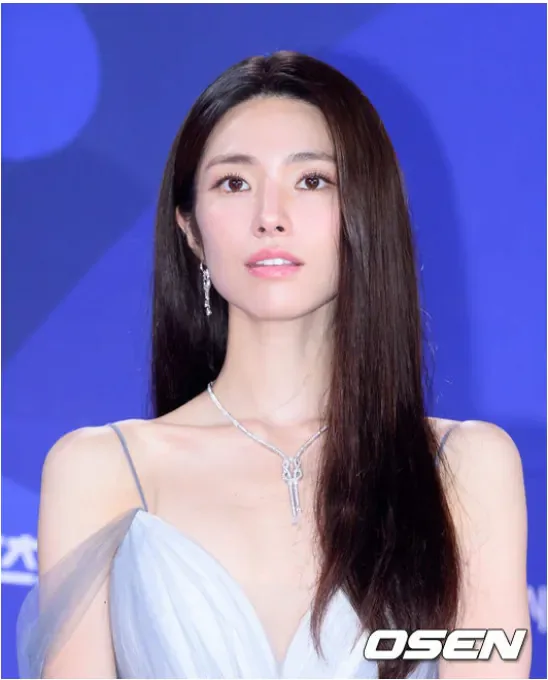 [단독] '친일파 논란' 하영, '심신 불안' 촬영 일주일 중단..오늘(20일) 복귀