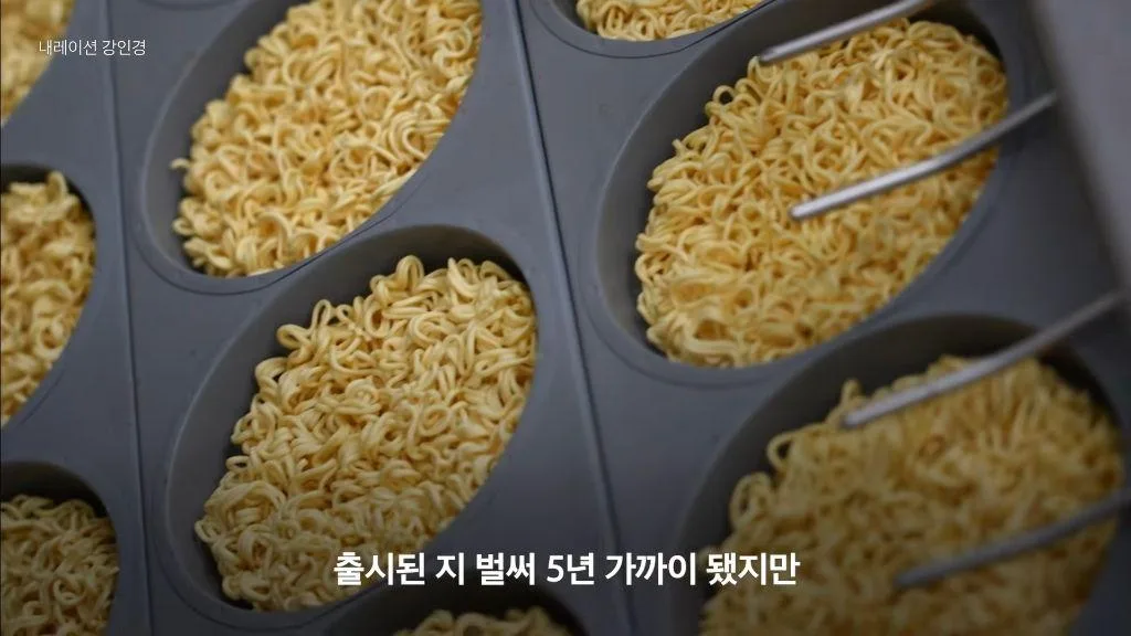 더미식 라면 출시 5년 만에 적자만 수천억이라는 하림