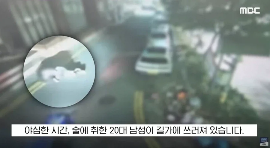 '야야 빨리 사복 갈아입어', 무심한 척 지나가더니..