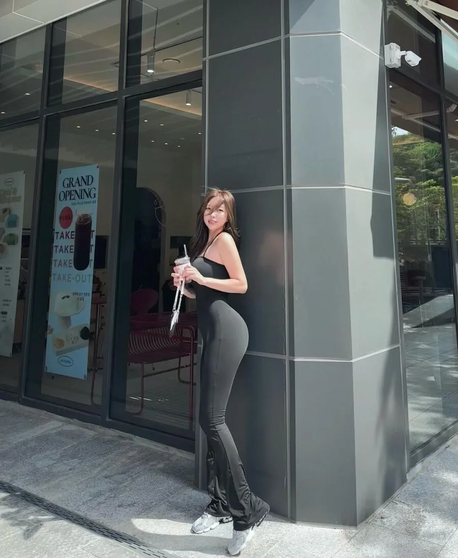 호불호 갈리는 몸매.jpg