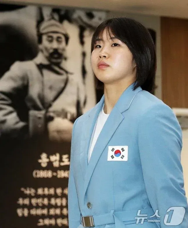 독립투사의 자손인 줄 모르고  일본에서 자람