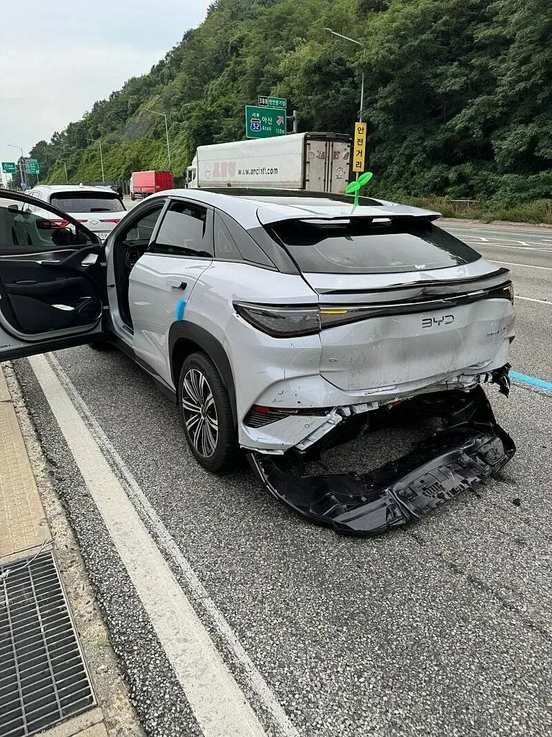 BYD 씨라이언 vs 현대 펠리세이드 크루즈 주행 추돌 사고