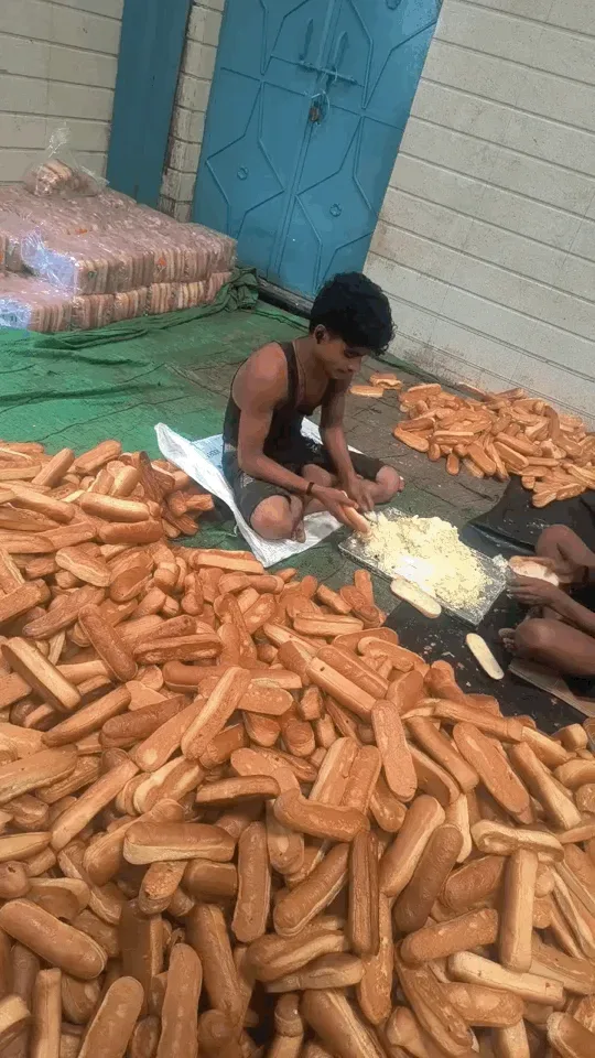 인도의 크림빵 공장