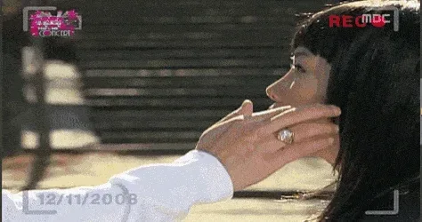 스태프 전원 실신 사건.gif
