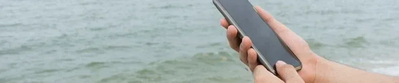 휴가중에 상사의 카톡을 받은 회사원