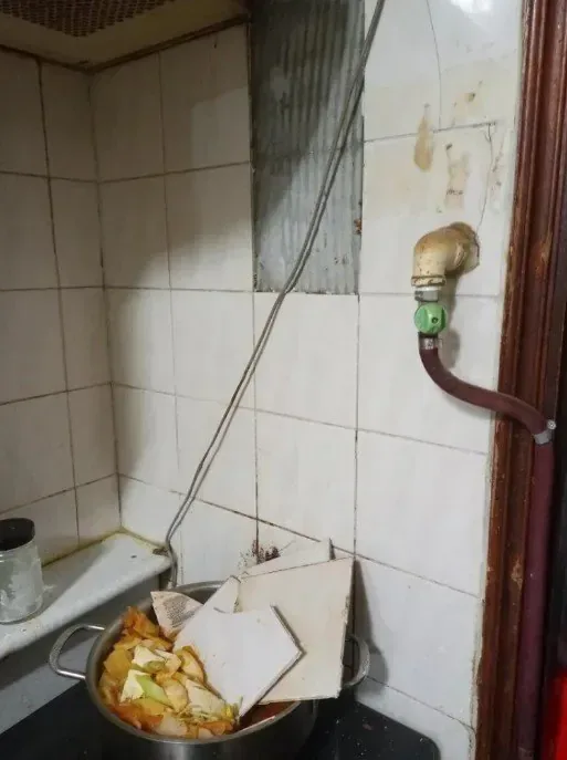 호불호 갈리는 김치찌개 재료.jpg