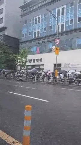 폭우 오던날 동탄 창억떡 오픈런